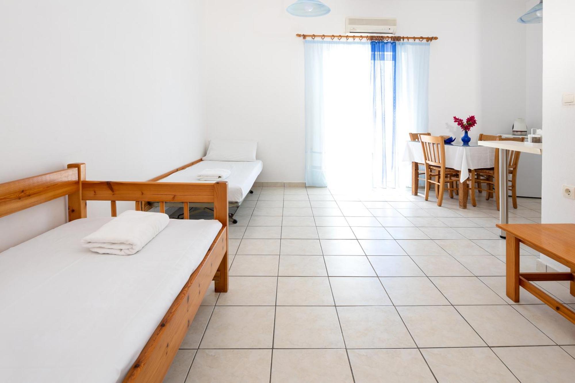 อเล็กซิส อพาร์ตเมนต์ Apartment สตาวรอช ภายนอก รูปภาพ